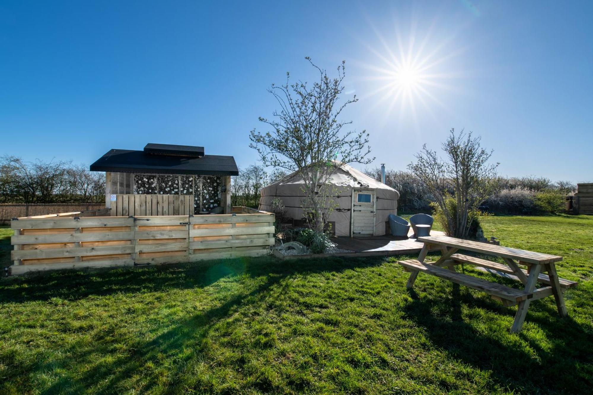 Hotel Lincoln Yurts Exterior foto